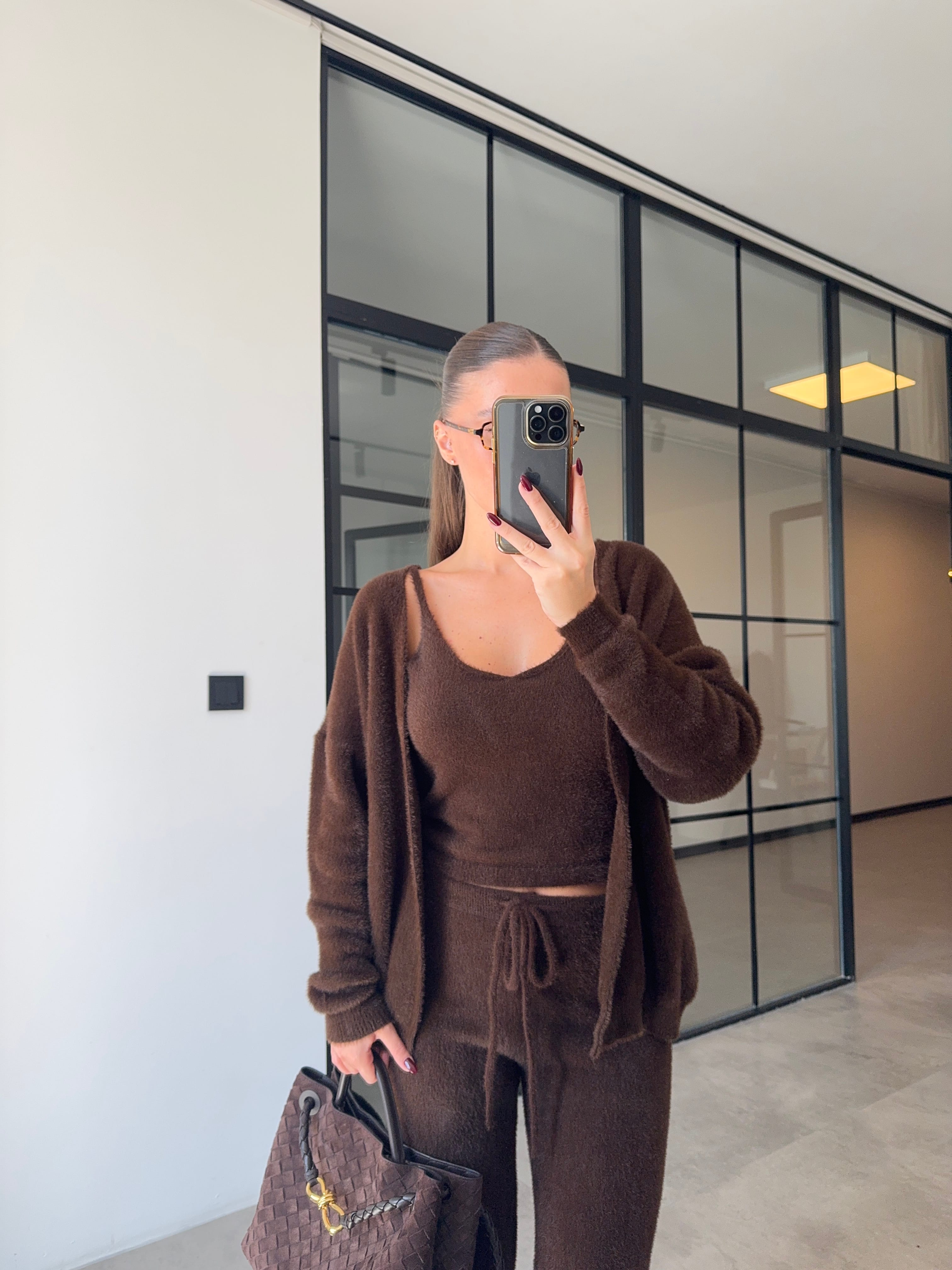 PELUŞ DOKULU 3'LÜ KAHVERENGİ TAKIM