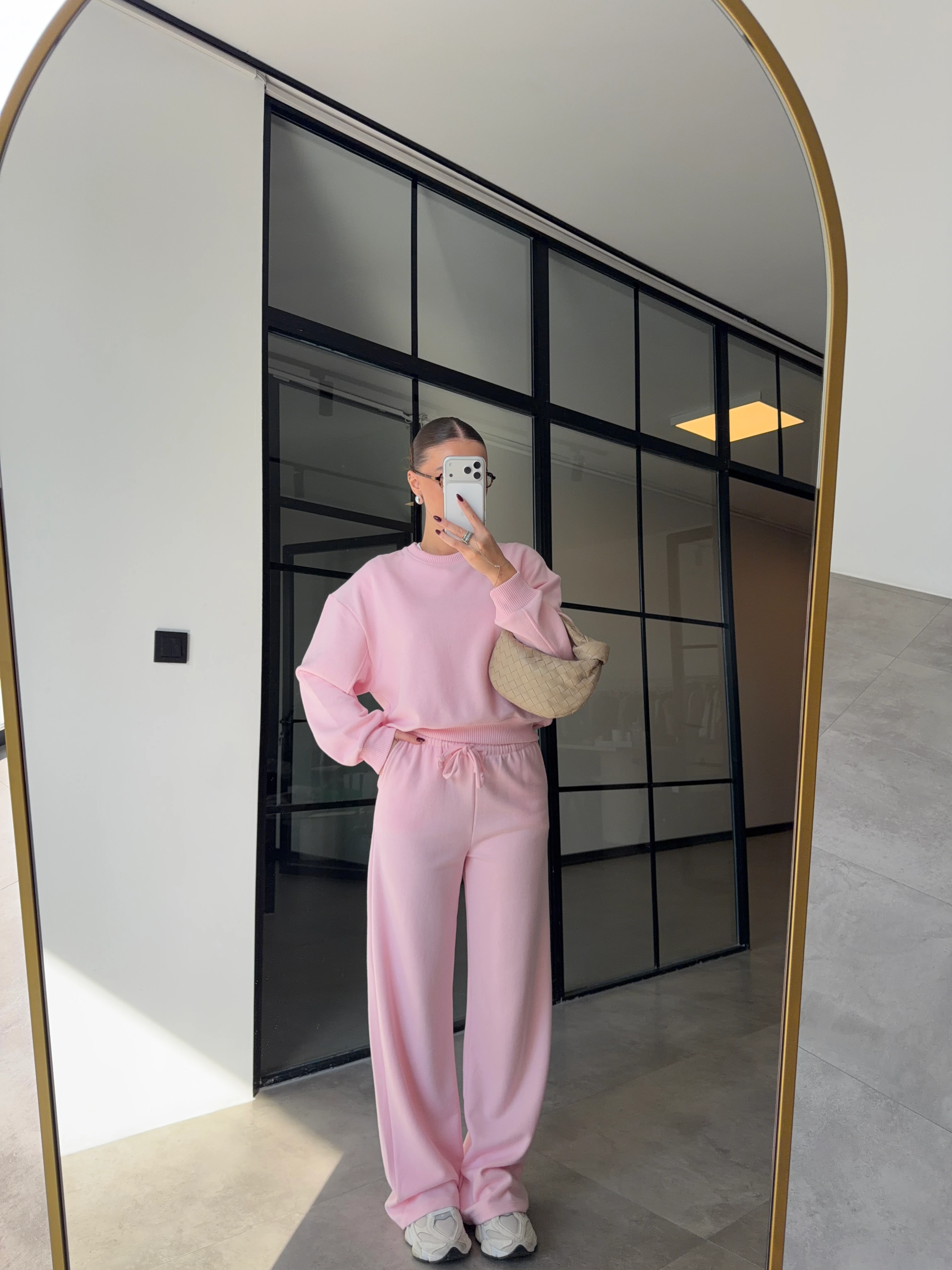 BİSİKLET YAKA PEMBE SELANİK KUMAŞ TAKIM