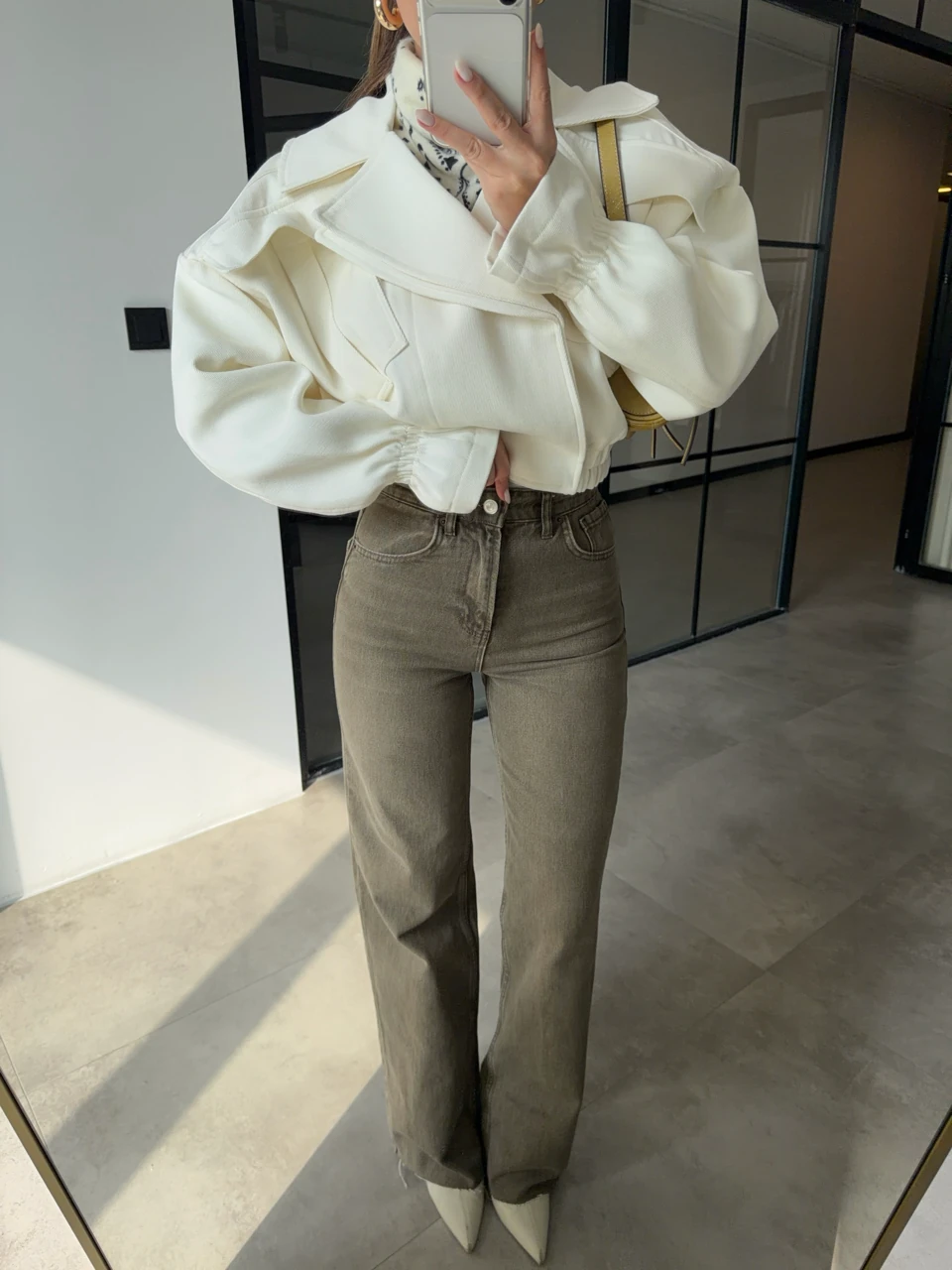 KESİK PAÇA HAKİ YIKAMALI JEAN