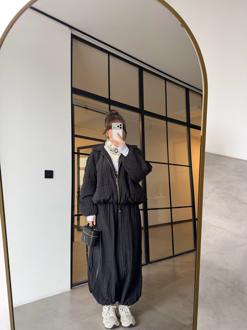 ŞİŞME MONT PAÇA DÜĞMELİ PANTOLON TAKIM