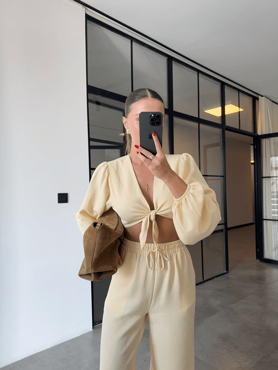 BAĞLAMALI CROP BLUZ PANTOLON SARI KETEN TAKIM
