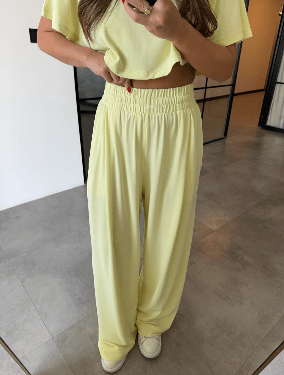 MODAL KUMAŞ NEON SARI BOL PAÇA EŞOFMAN