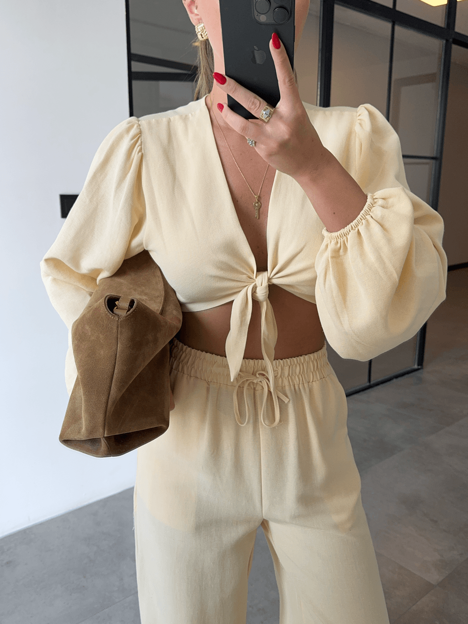 BAĞLAMALI CROP BLUZ PANTOLON SARI KETEN TAKIM