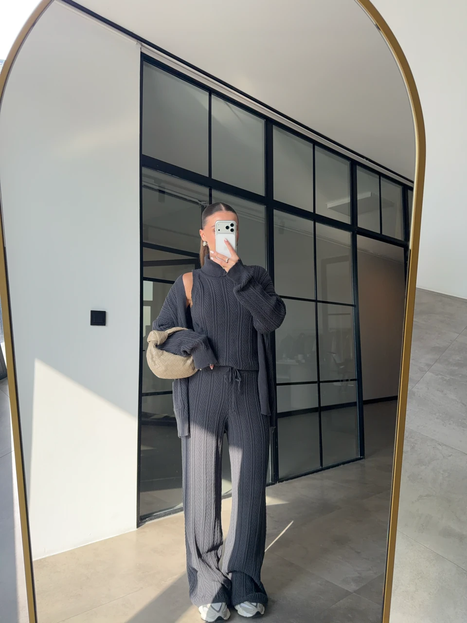 BOĞAZLI DESENLİ 3'LÜ ANTRASİT TRİKO TAKIM