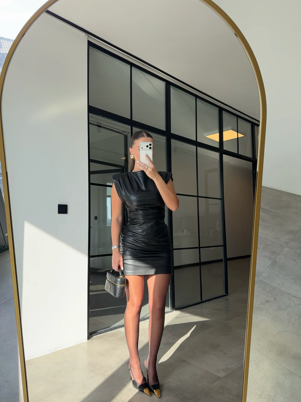 VATKALI SIFIR KOL DERİ ELBİSE