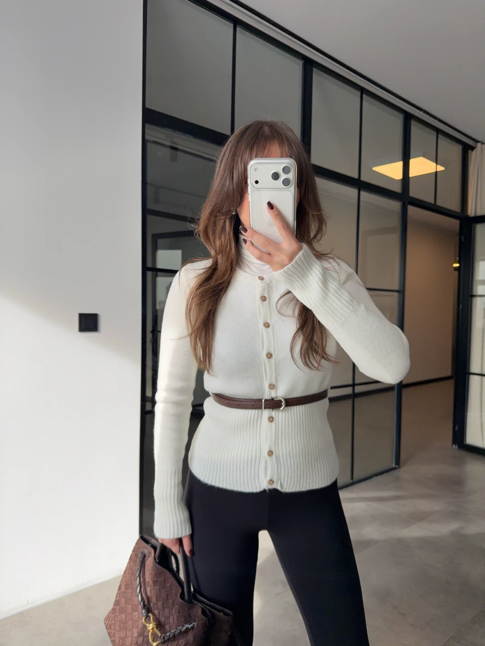 KEMERLİ DÜĞMELİ TRİKO KAZAK - Ekru