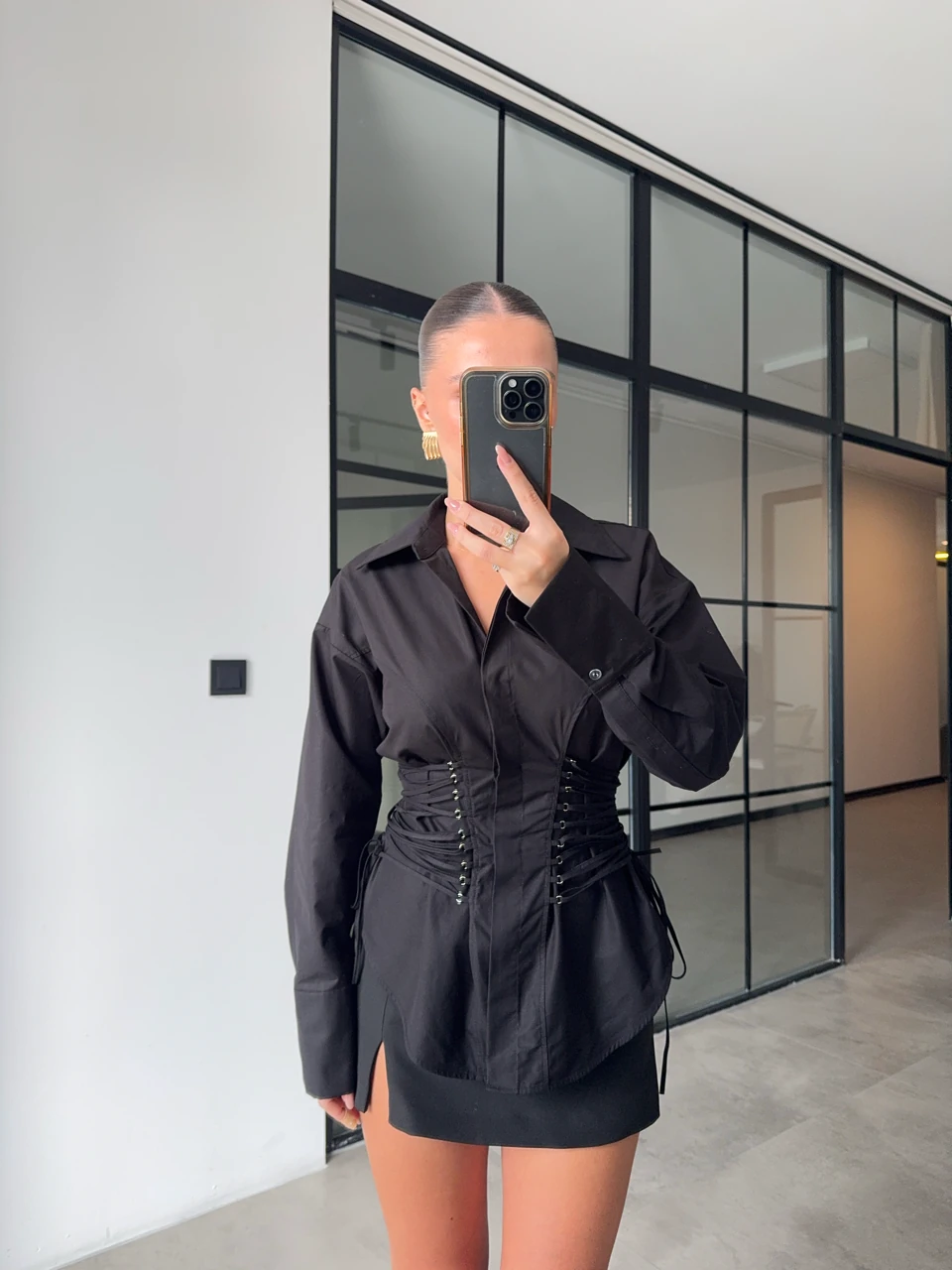 KUŞGÖZLÜ İP BAĞLAMALI SİYAH TASARIM GÖMLEK