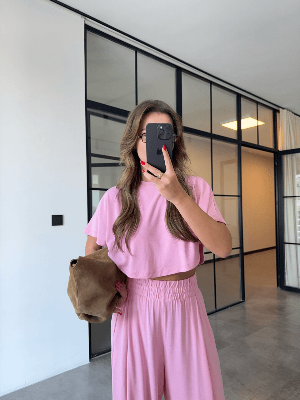 YARASA KOL MODAL KUMAŞ PEMBE CROP BLUZ