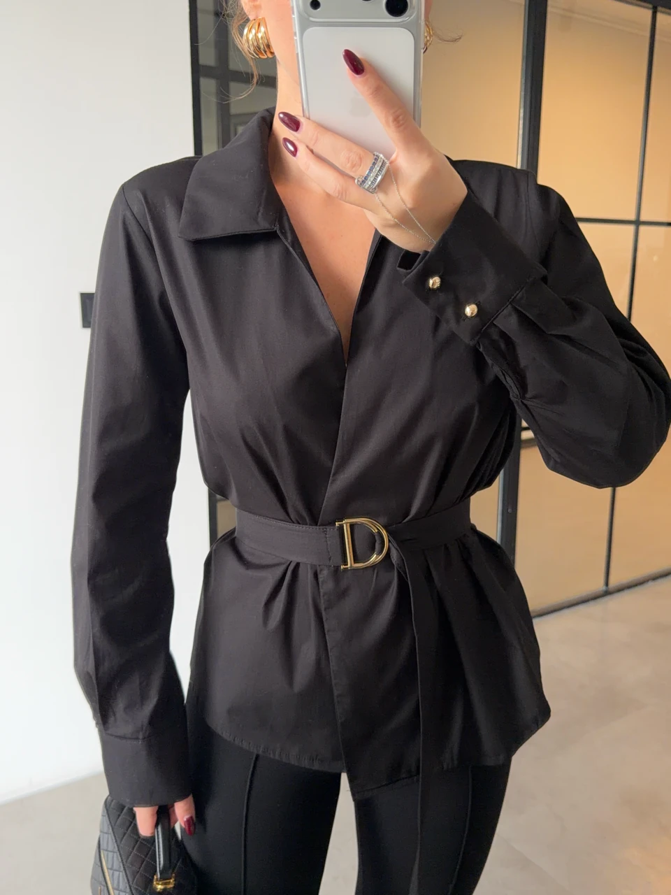 KEMERLİ SİYAH POPLİN GÖMLEK