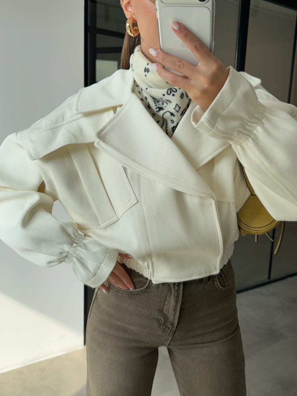 EKRU BELİ LASTİKLİ BOMBER CEKET