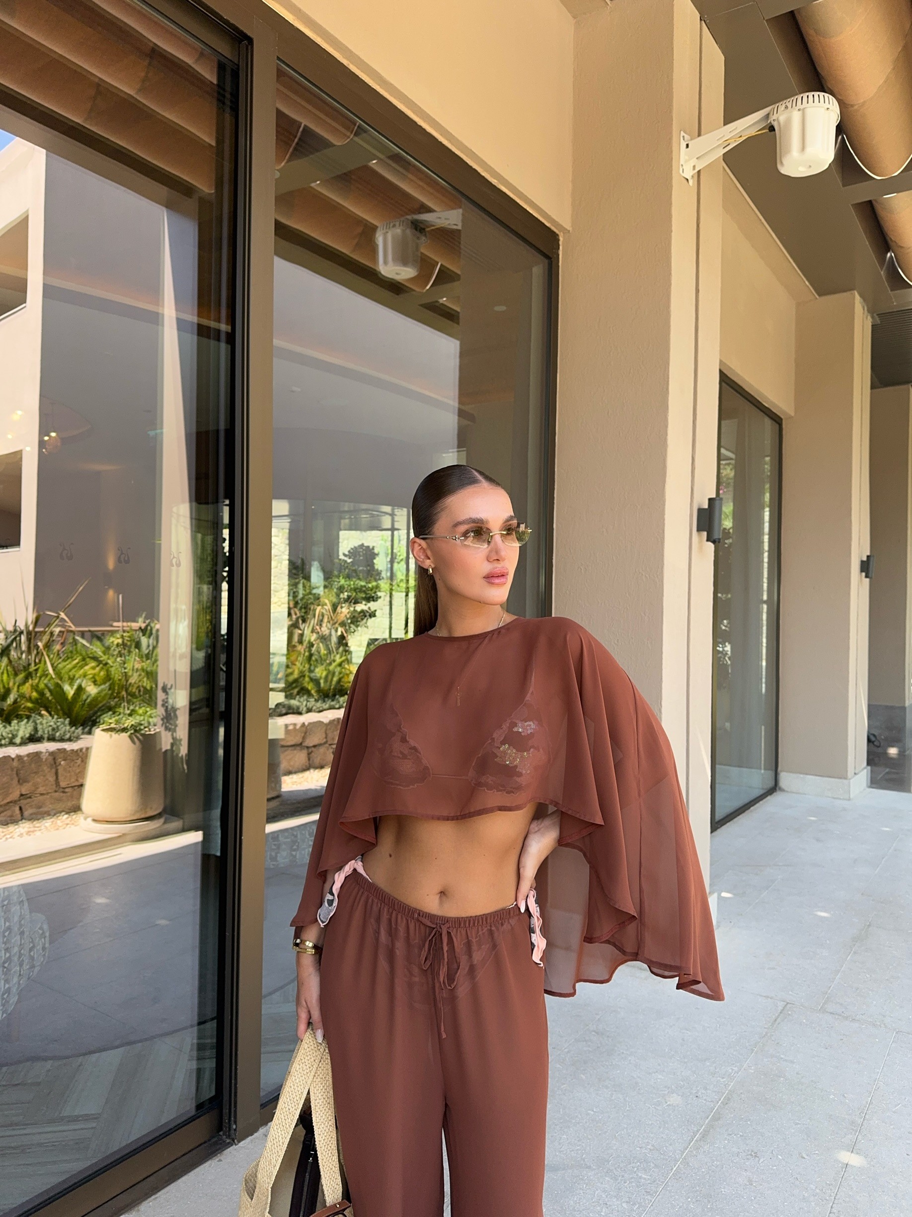 IRIS BROWN SET