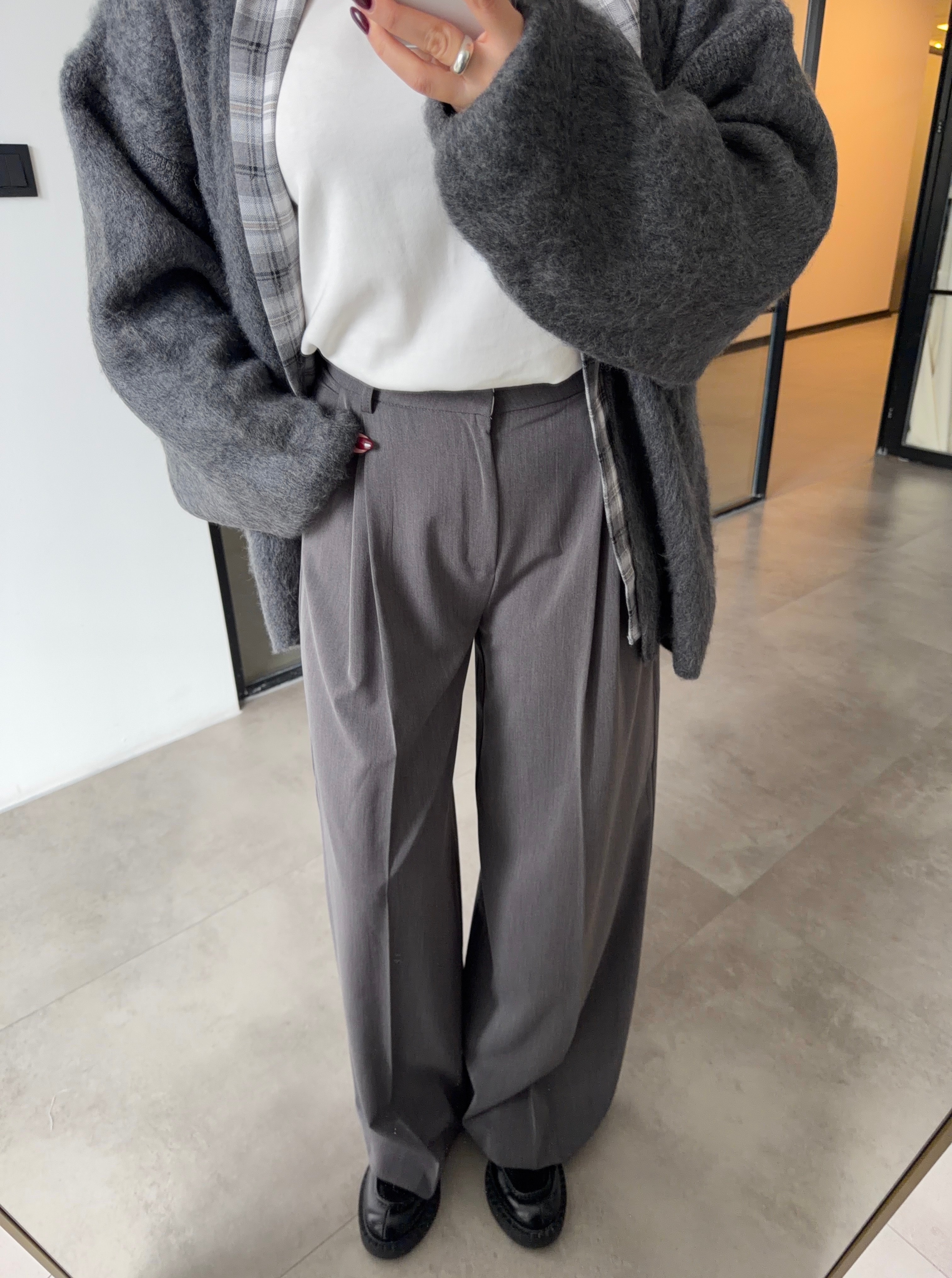 KISA PAÇA ANTRASİT ÇİFT PİLELİ PALAZZO