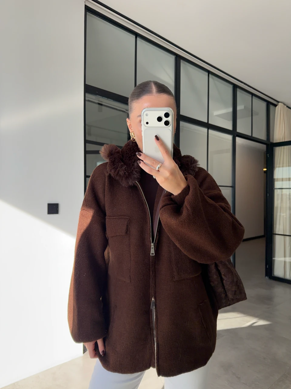 YAKASI KÜRKLÜ TRİKO CEKET