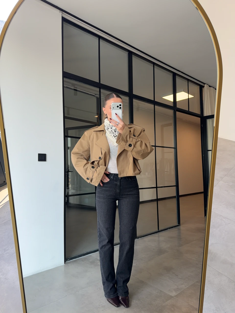 YÜKSEK BEL ANTRASİT LİKRALI STRAİGHT JEAN