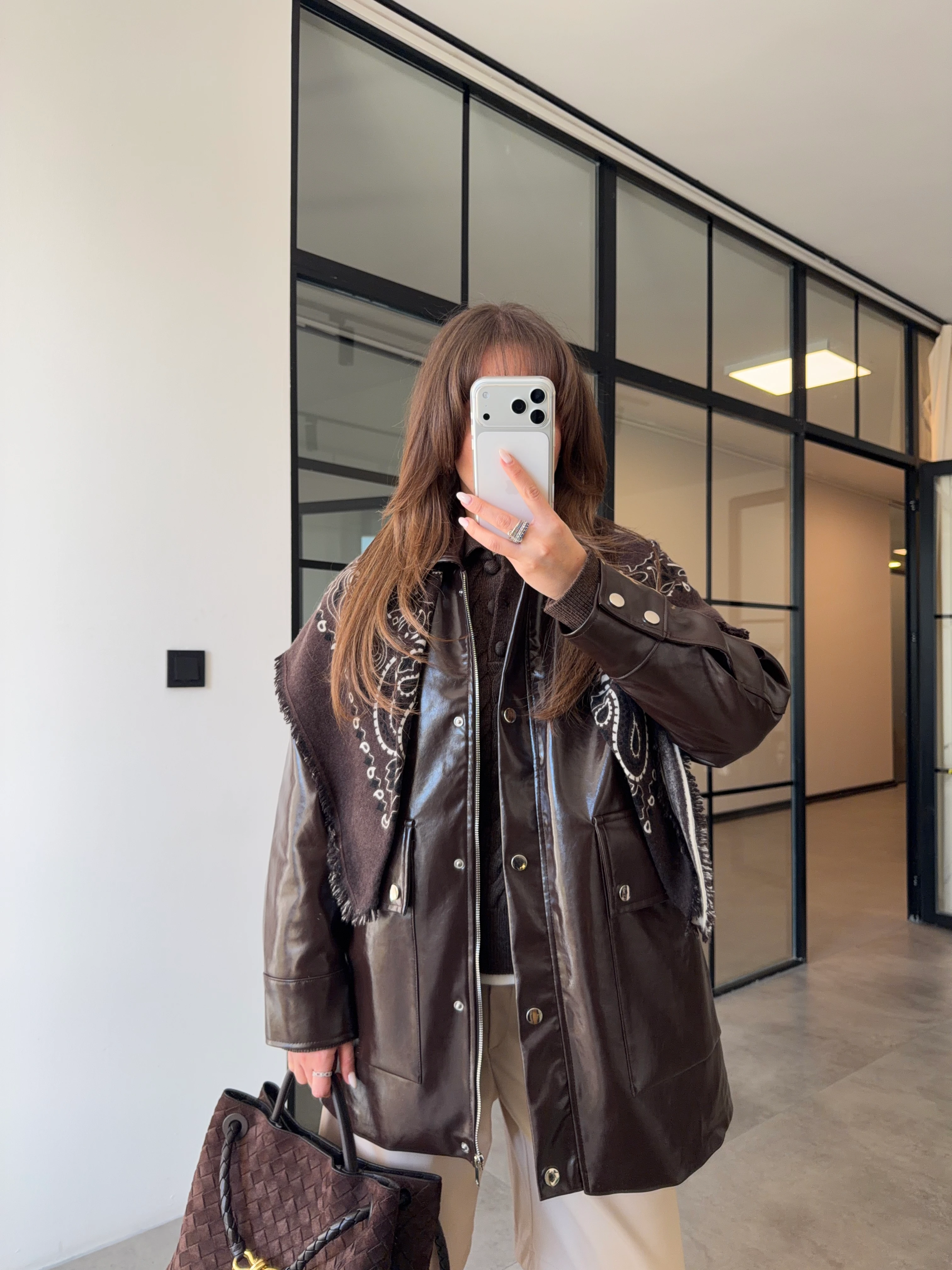 PARLAK DERİ KAHVERENGİ PARKA CEKET