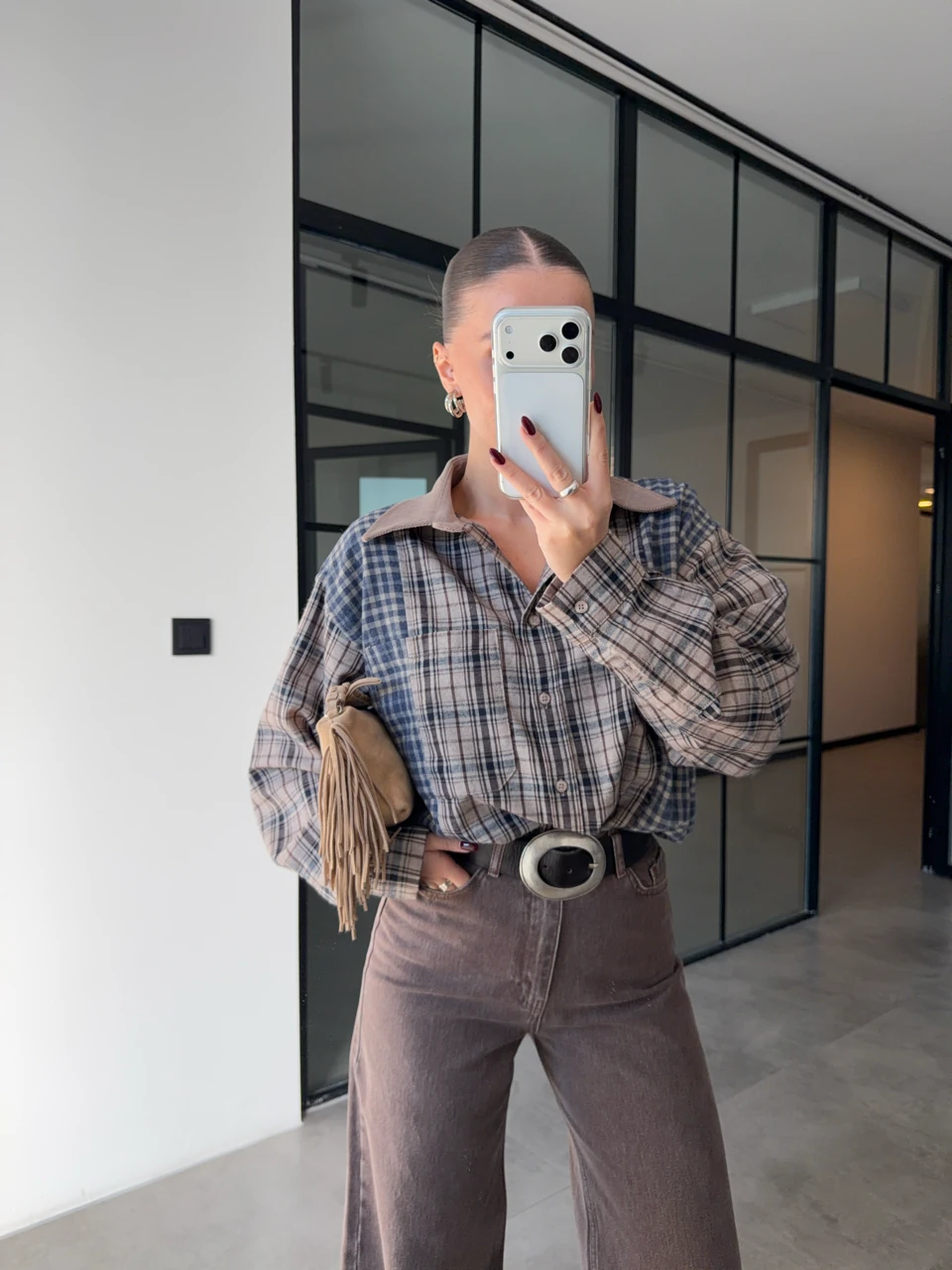 KADİFE YAKALI EKOSELİ GÖMLEK