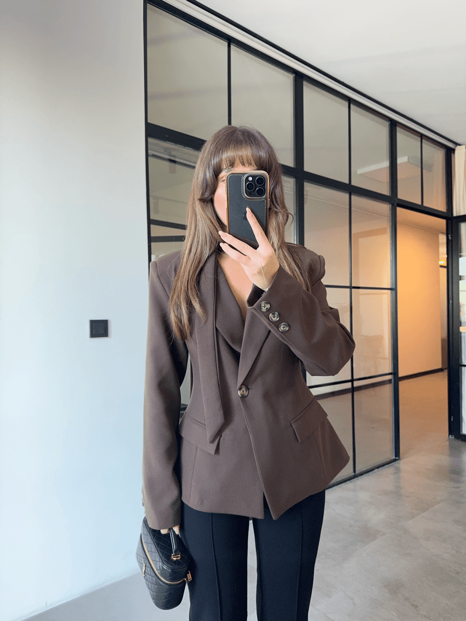 BELDEN OTURTMALI FULARLI KAHVERENGİ BLAZER CEKET