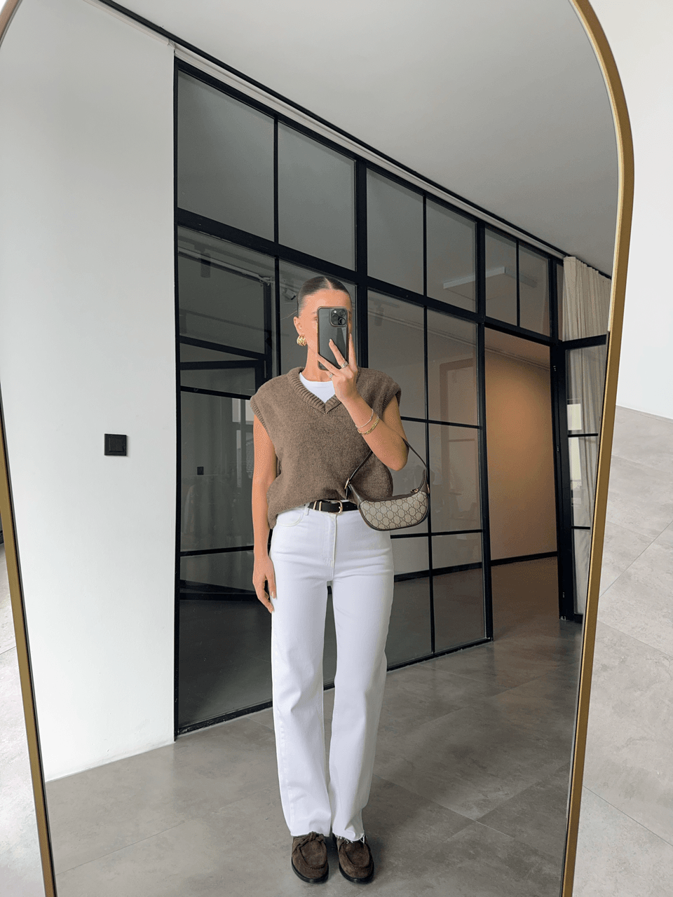 KESİK PAÇA BEYAZ STRAİGHT JEAN