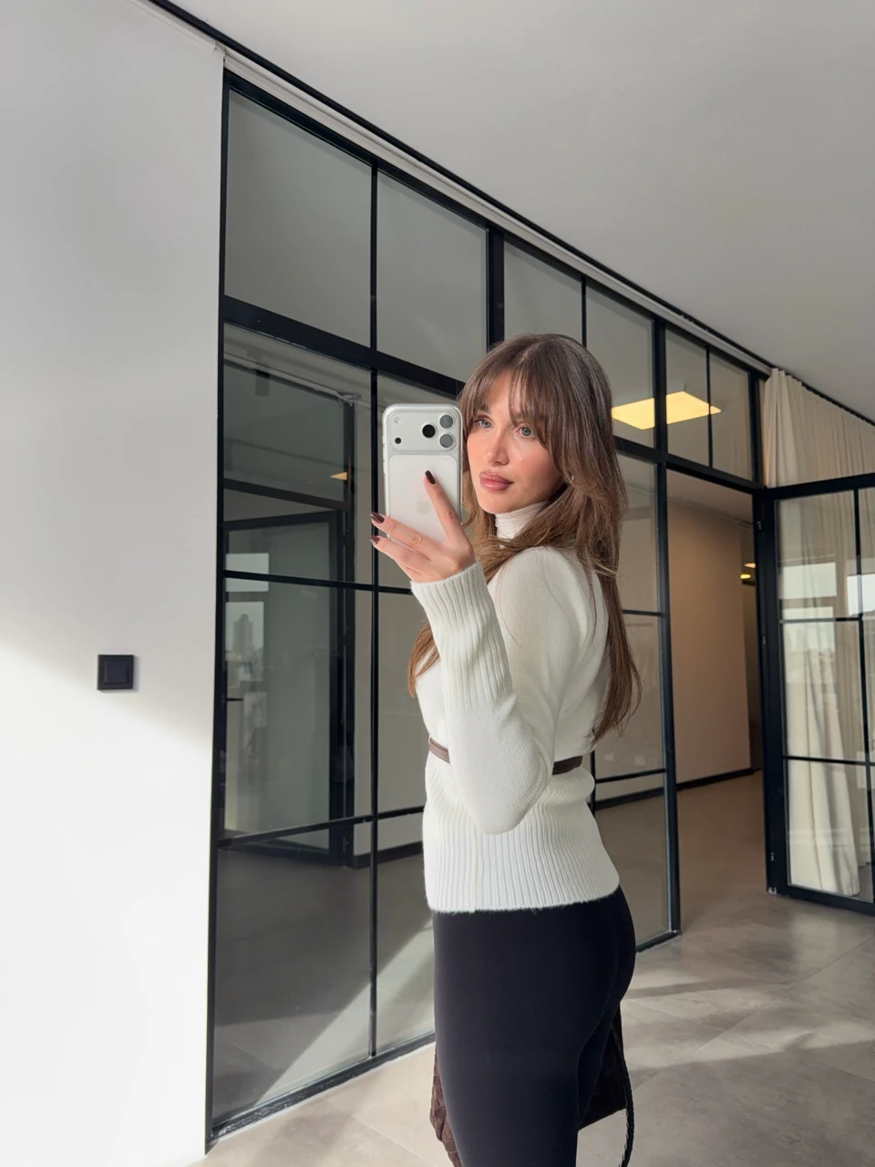 KEMERLİ DÜĞMELİ TRİKO KAZAK