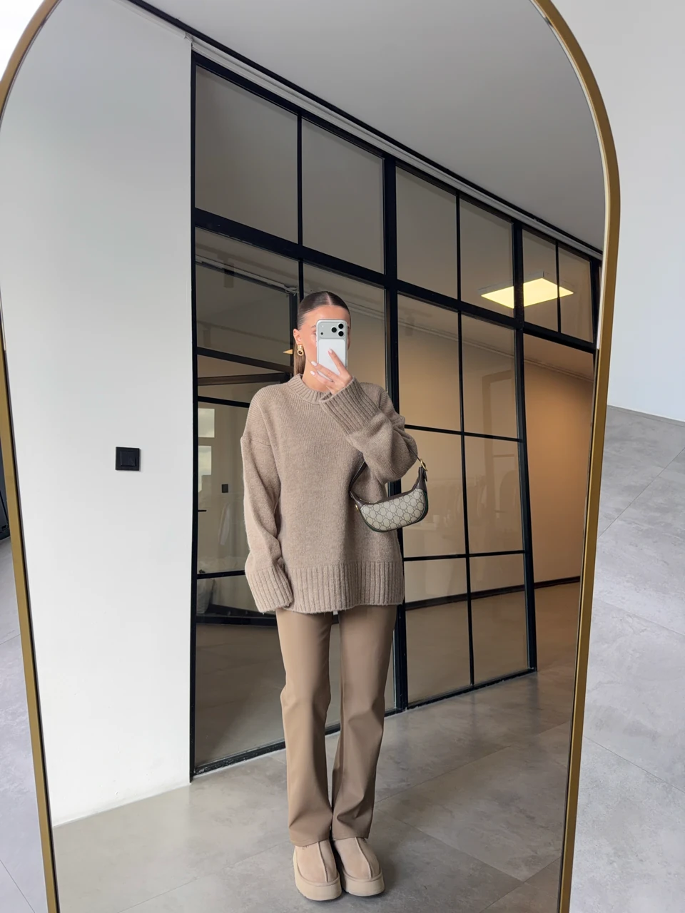 BİSİKLET YAKA OVERSİZE VİZON KAZAK