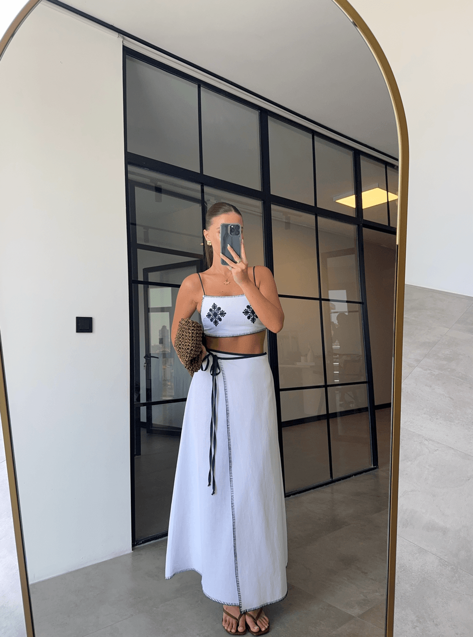NAKIŞ DETAYLI ETEK CROP TAKIM