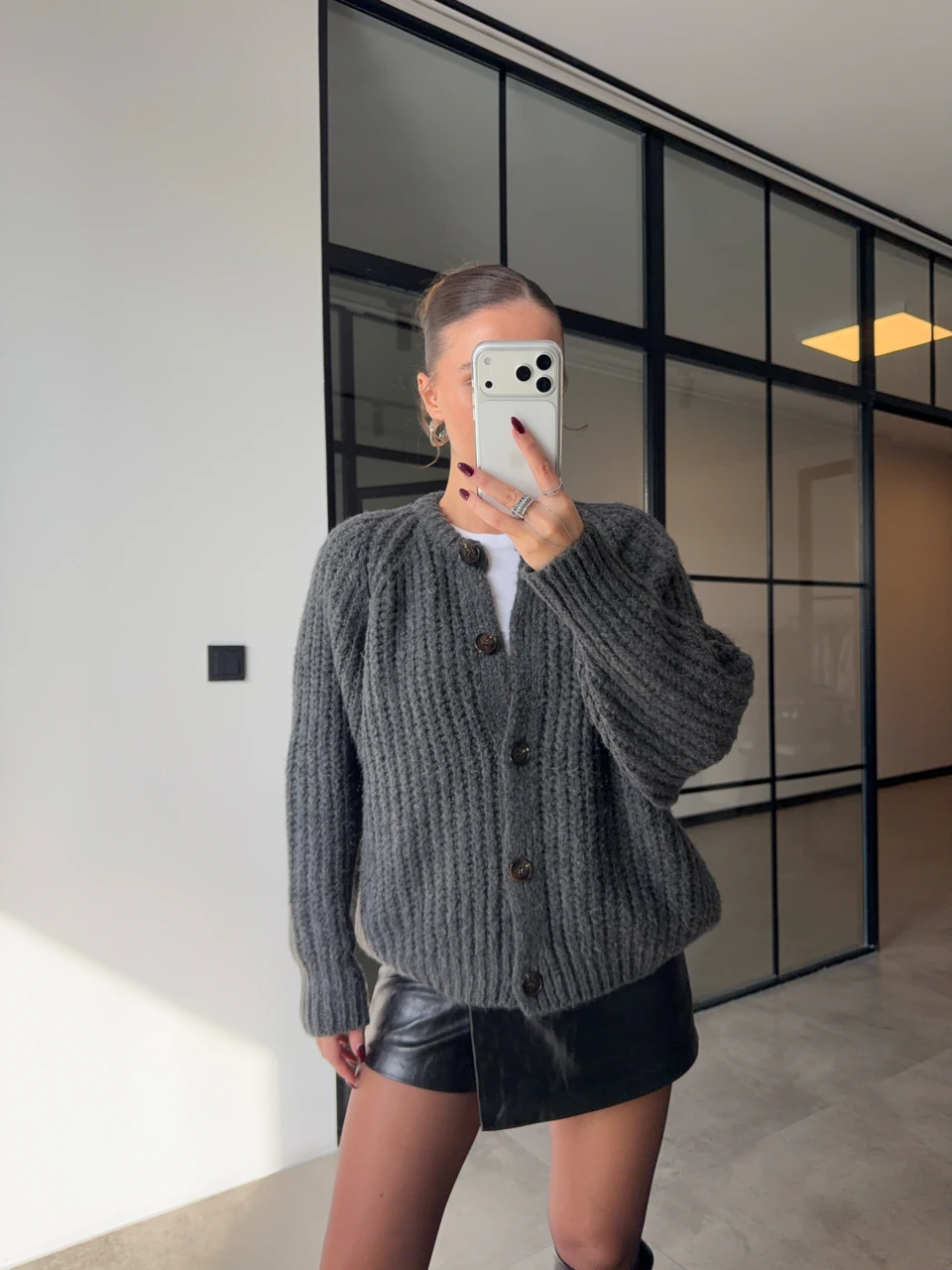 DÜĞMELİ SELANİK ÖRGÜ ANTRASİT HIRKA