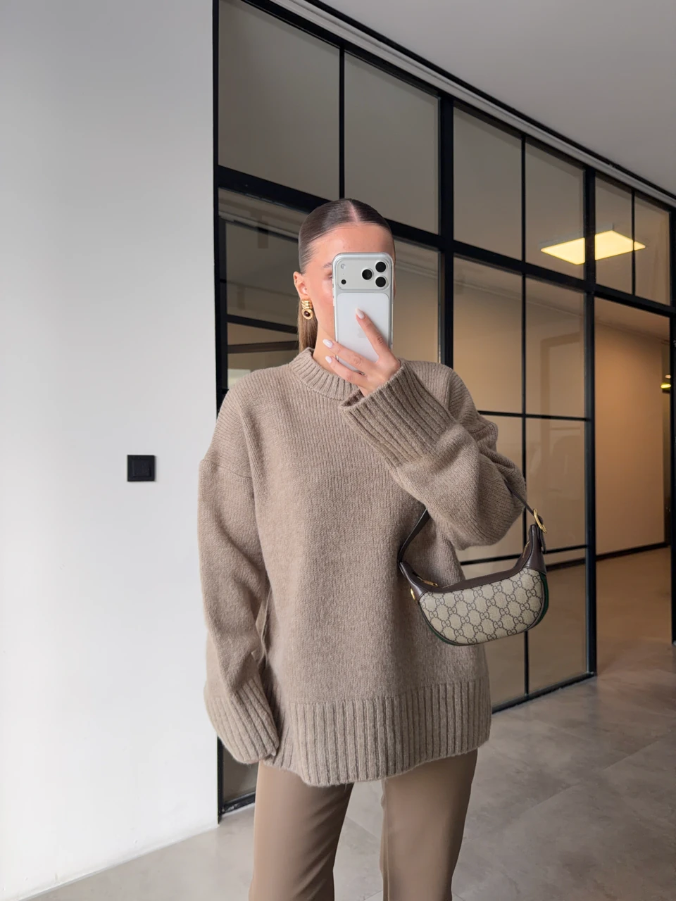 BİSİKLET YAKA OVERSİZE VİZON KAZAK