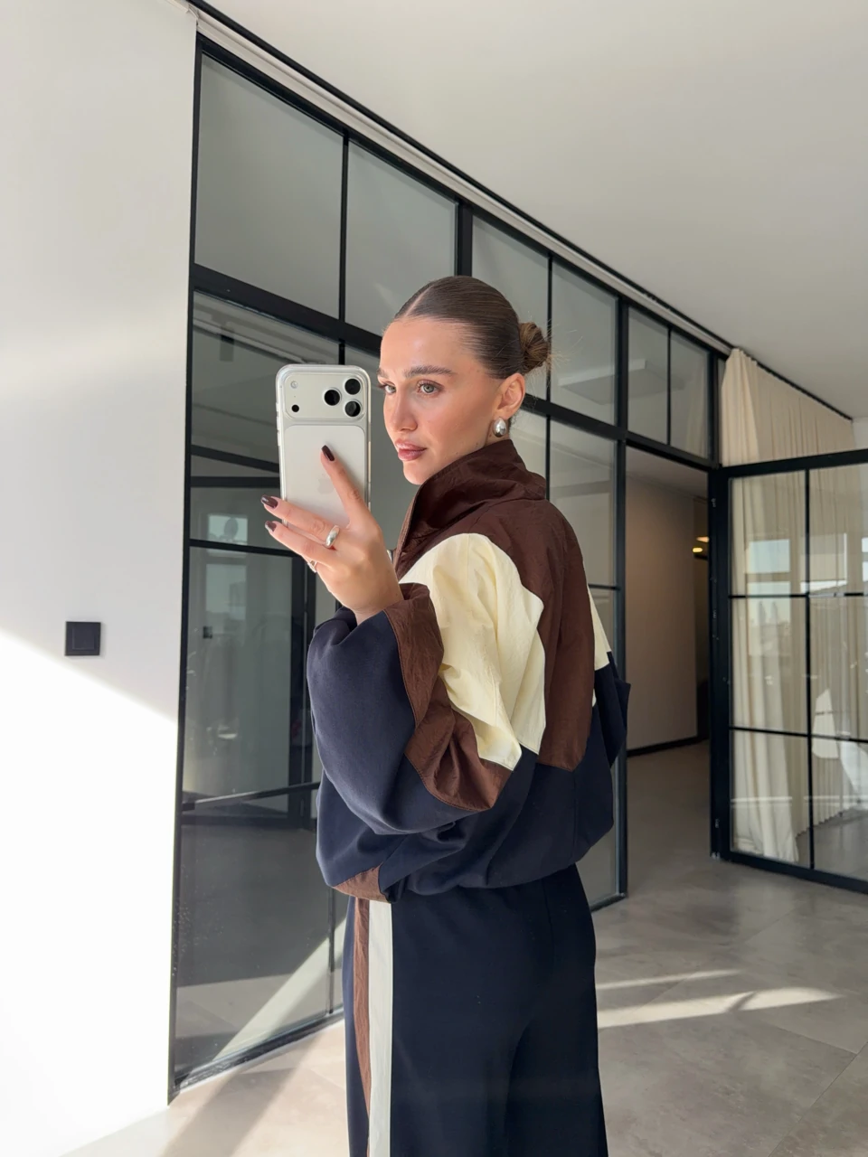 RENKLİ PARÇALI EŞOFMAN TAKIMI