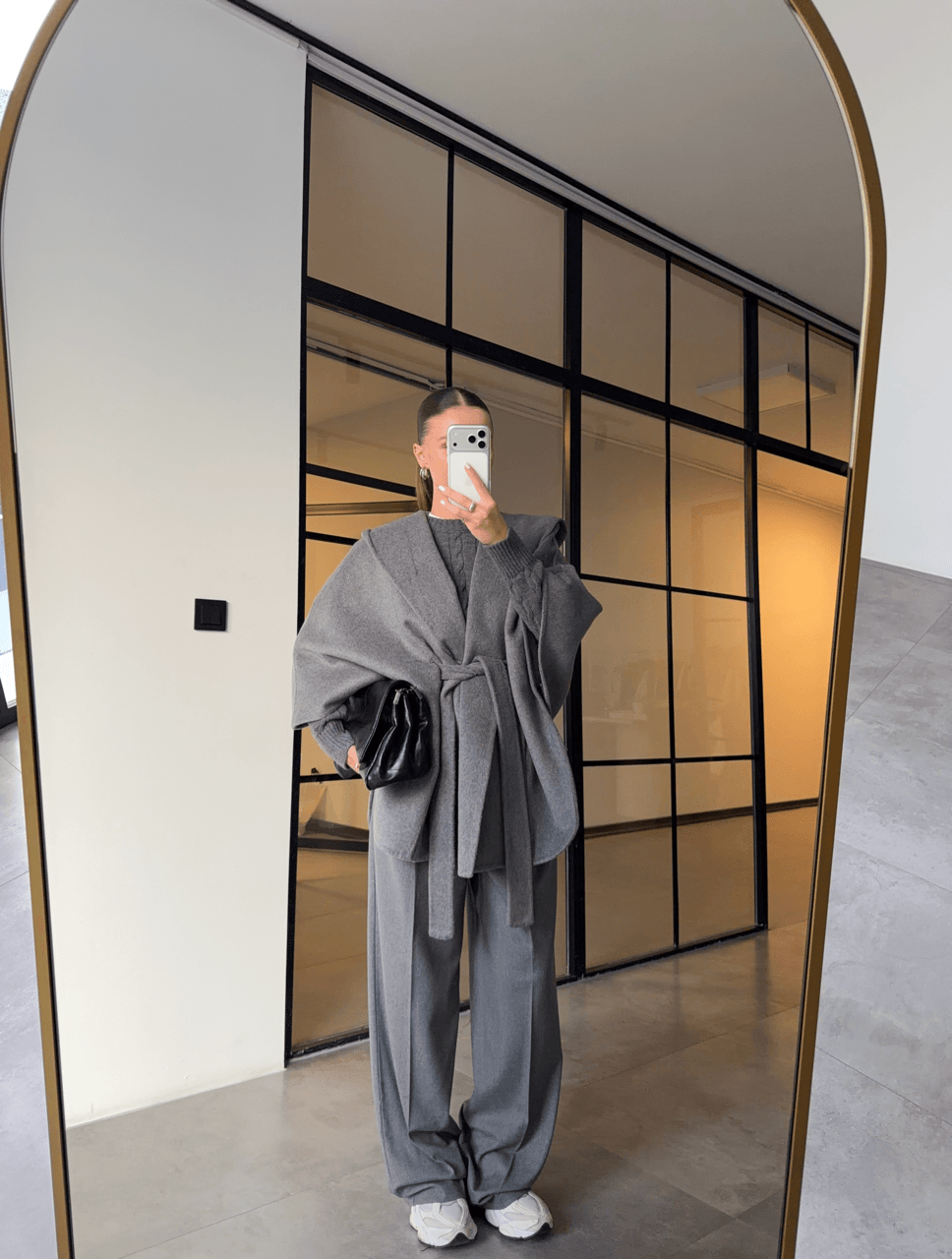 %100 YÜN GRİ PANÇO