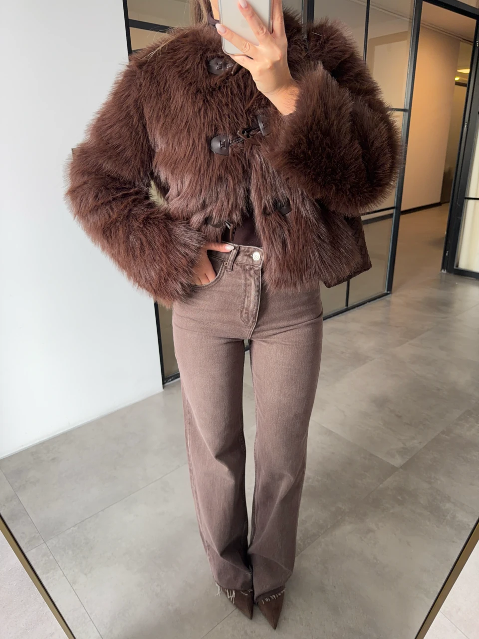 KESİK PAÇA KAHVE YIKAMALI JEAN