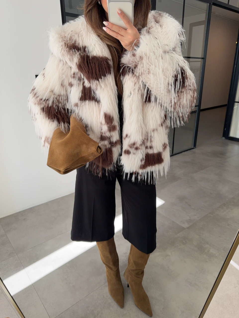 KAHVERENGİ DESENLİ KÜRK