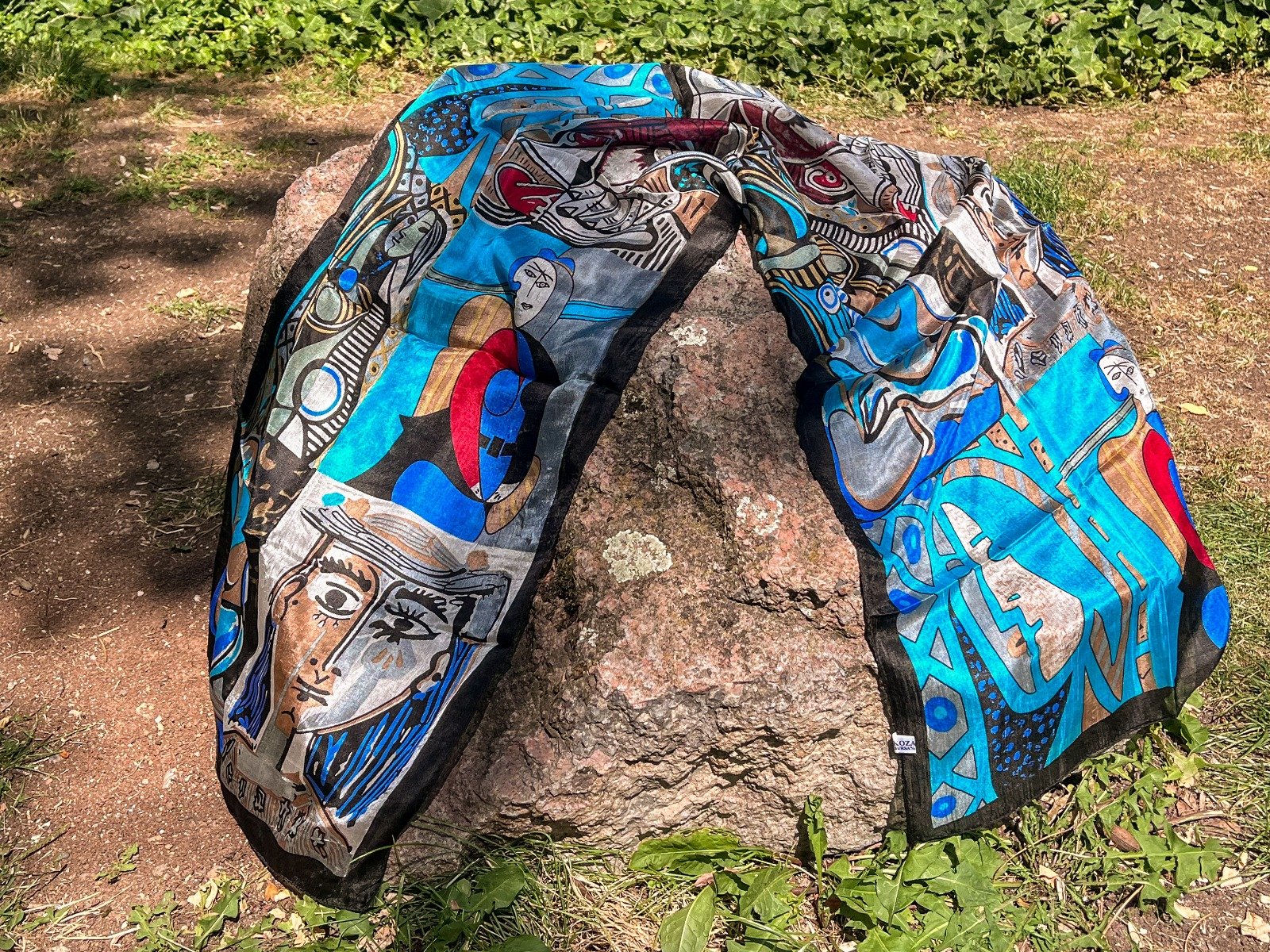 Pop Art Desenli Mavi Ham İpek Fular