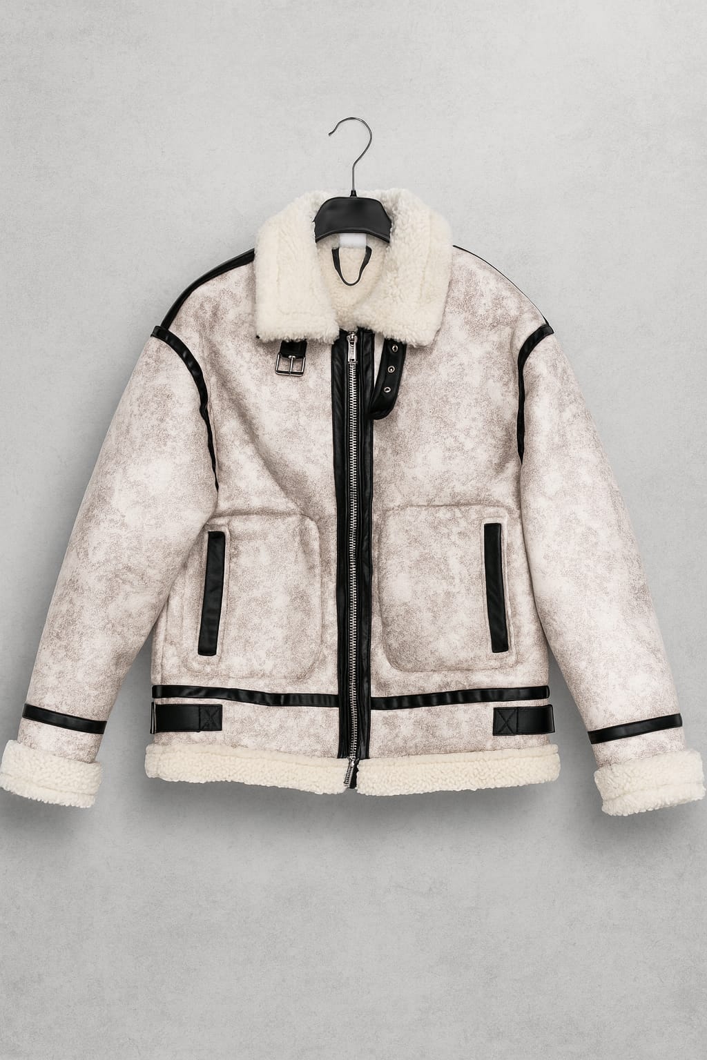 Kürklü Shearling Biker Mont – Krem / Siyah Detaylı