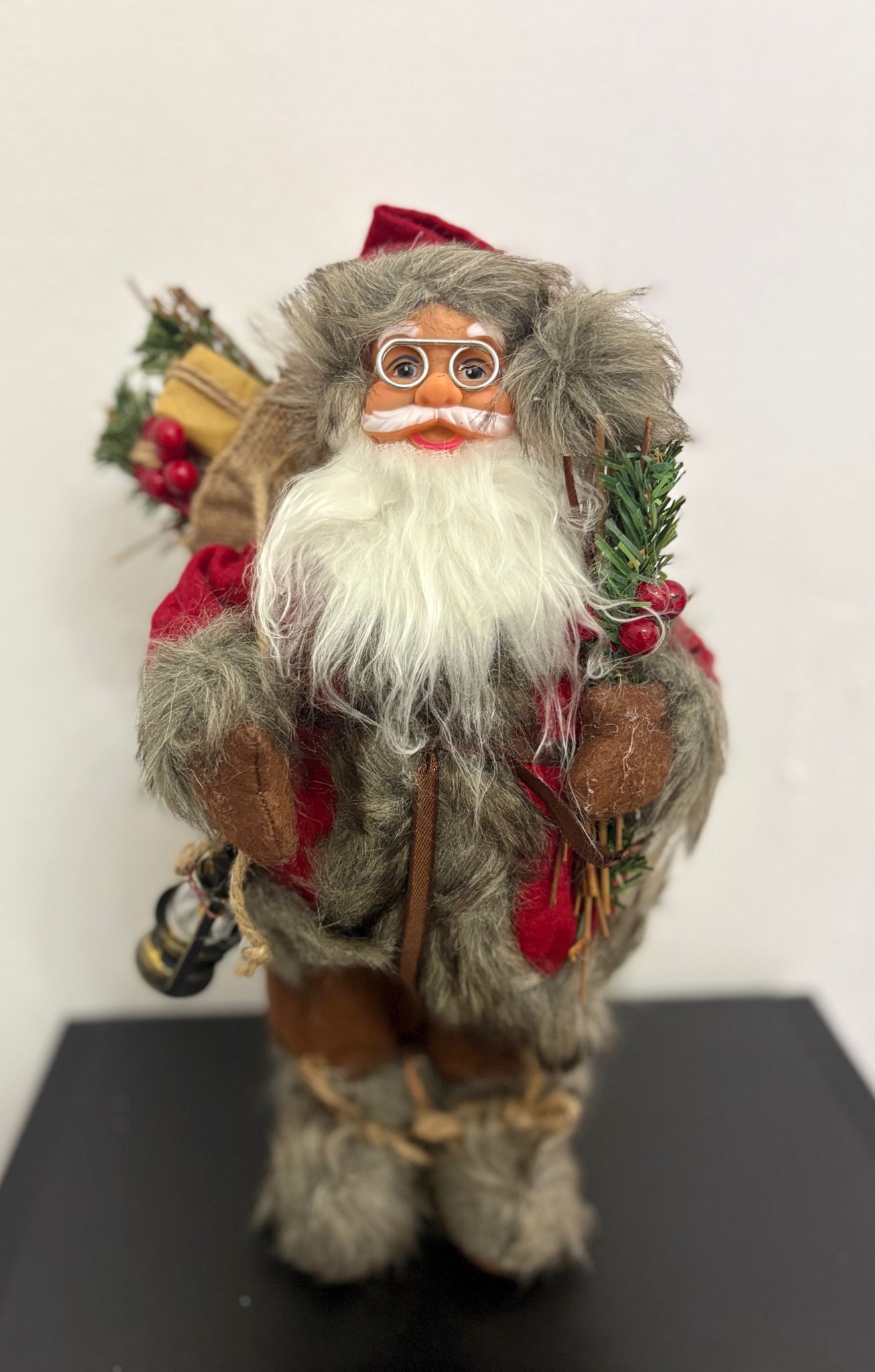 Kıyafetli Noel Baba 30cm