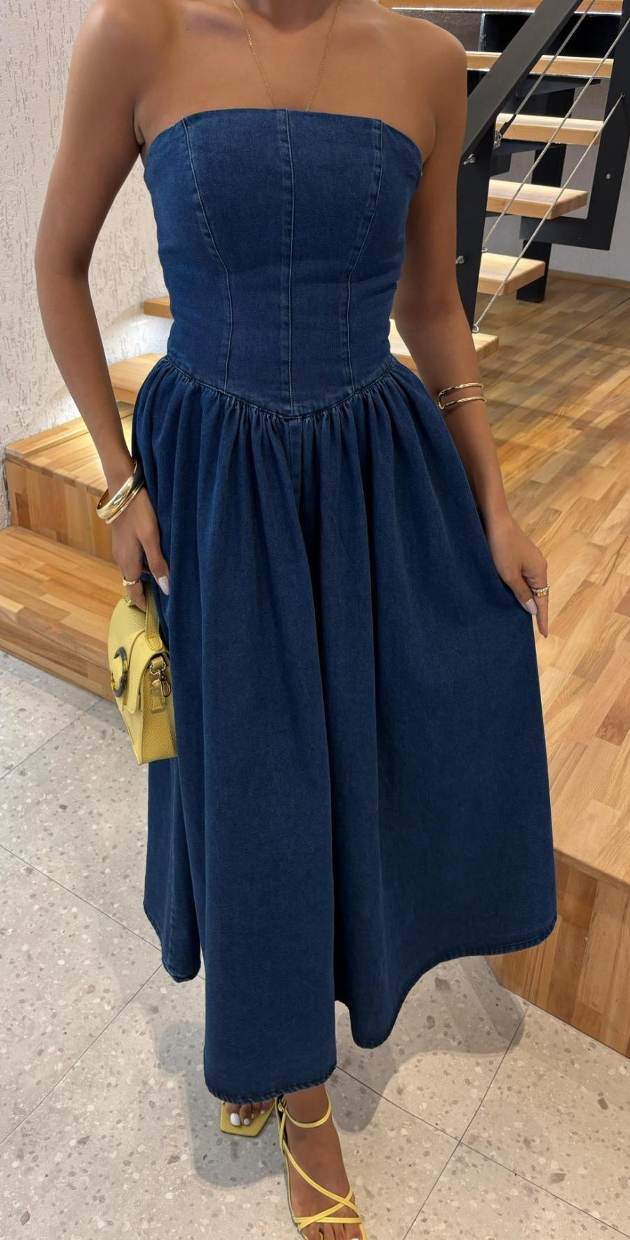 Straplez denim midi elbise