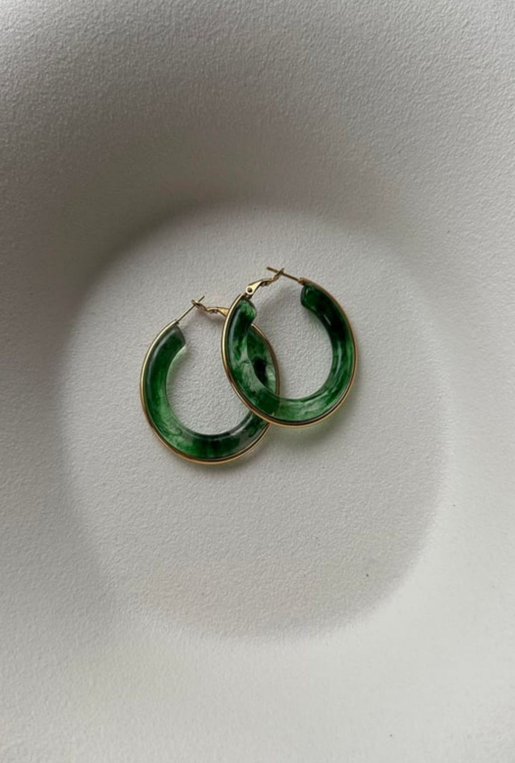 YEŞİL HALKA GOLD ÇELİK KÜPE