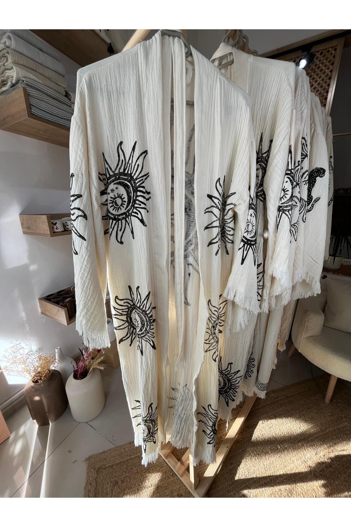 %100 Pamuklu Güneş ve Ay Desenli Müslin Kimono Yeni Nesil Bornoz Kaftan Sabahlık - El Baskı