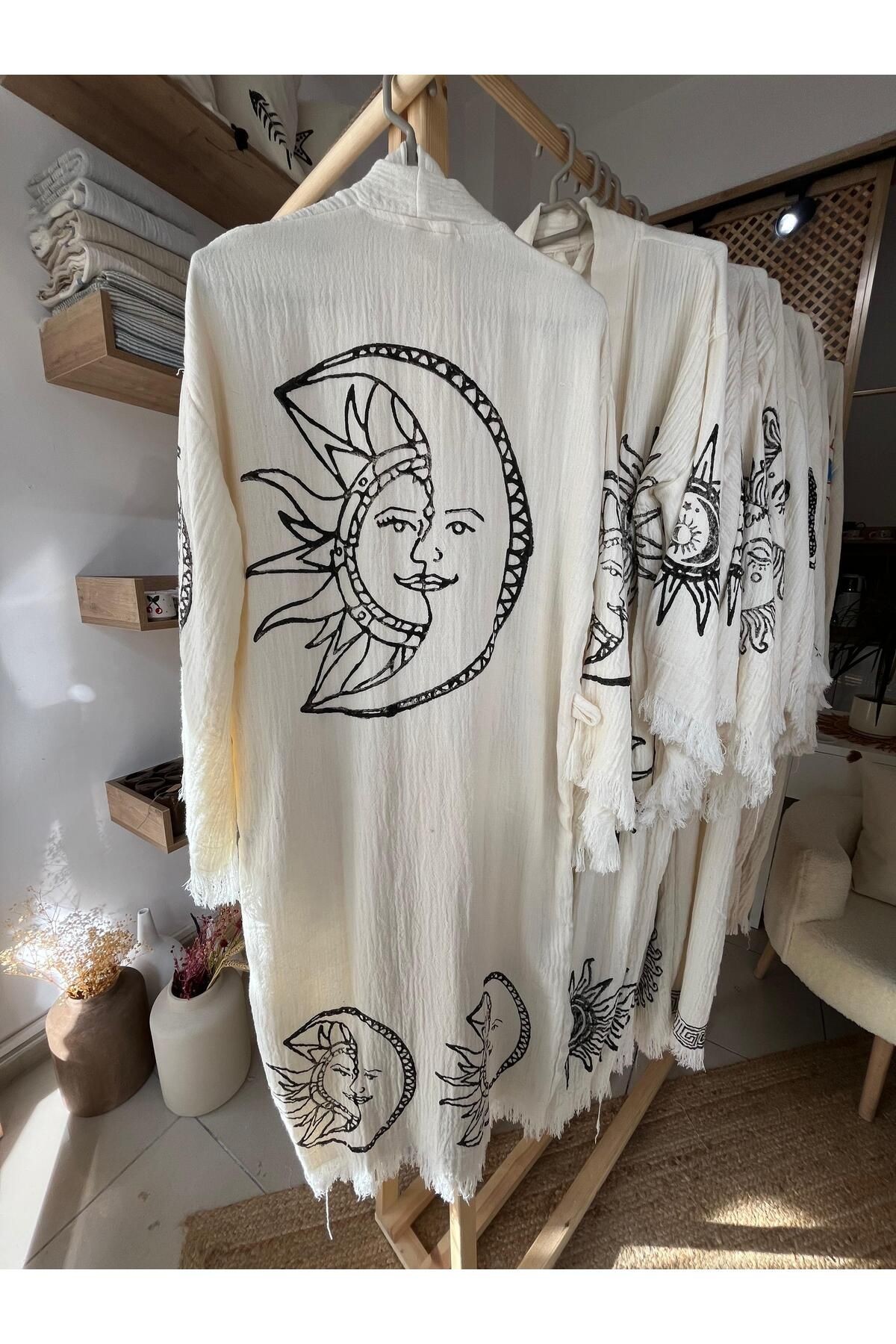 %100 Pamuklu Güneş ve Ay Desenli Müslin Kimono Yeni Nesil Bornoz Kaftan Sabahlık - El Baskı