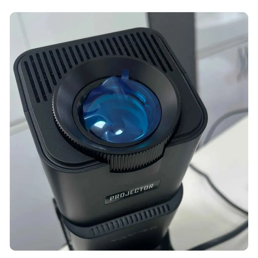 Hx Spotlight Mini Projeksiyon Cihazı müşteri görseli