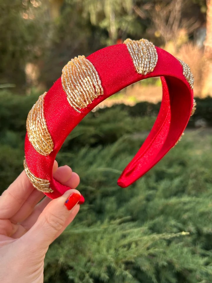 Altın Işıltısı: Gold Renk Koleksiyonu 