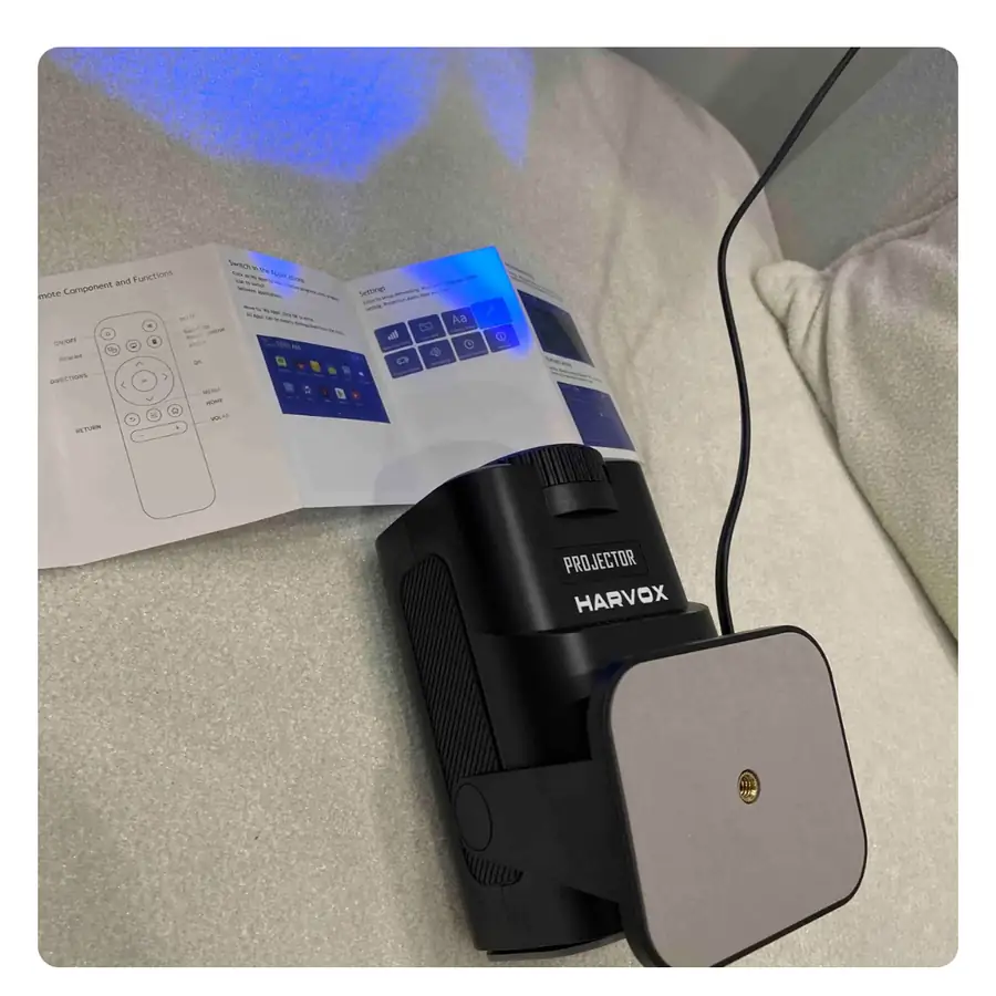 Hx Spotlight Mini Projeksiyon Cihazı müşteri görseli