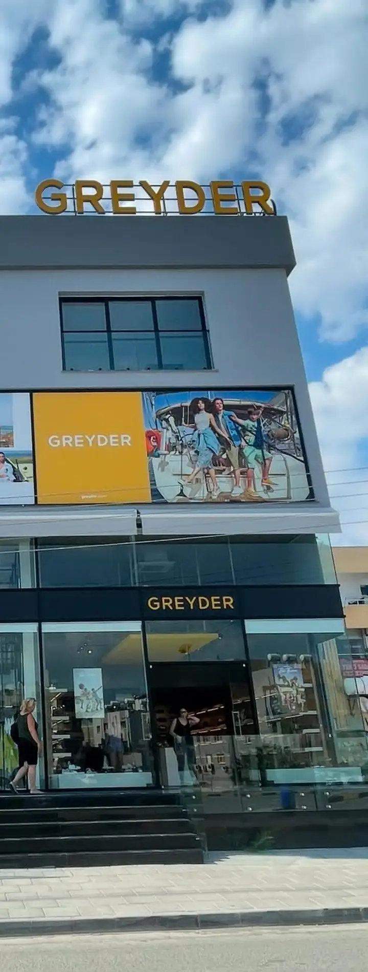 Greyder Lefkoşa Mağazası